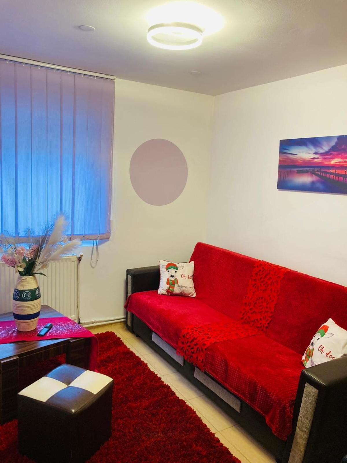 אלבה לוליה Apartment Boulevard Cetate מראה חיצוני תמונה